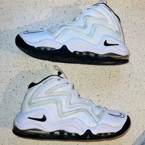Pippen Nike Uptempo White Black SZ-10 Rodman Jordan 1 Rare